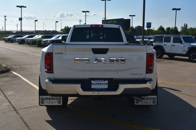 New 2026 RAM 3500 Tradesman AWD/4WD image 6