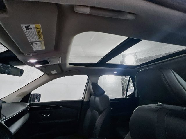 Certified 2024 Honda Pilot Touring image 16