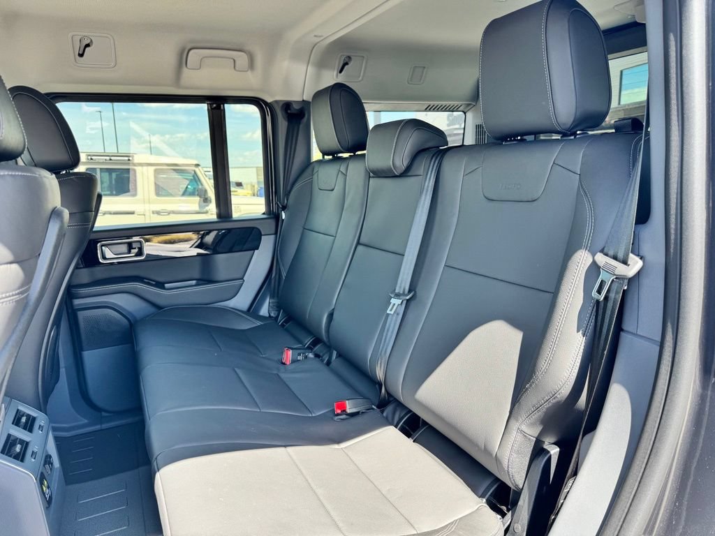 New 2026 INEOS Grenadier Station Wagon AWD/4WD image 10