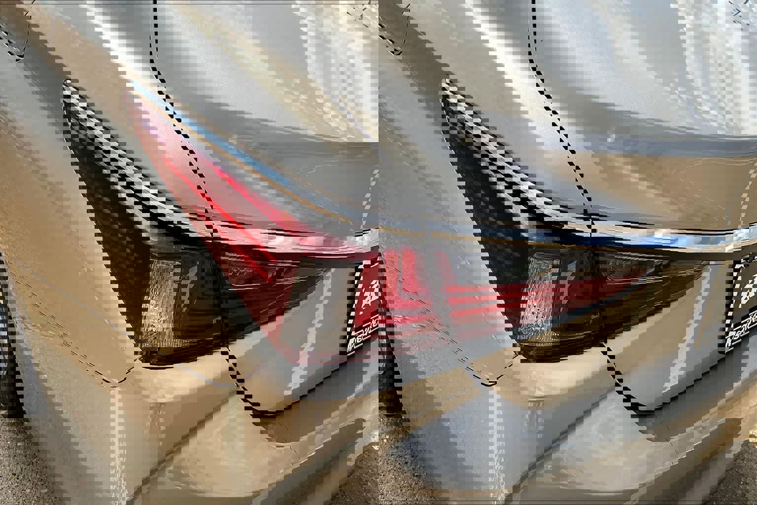 Used 2020 Lexus ES 350 w/ Accessory Package 2 image 32