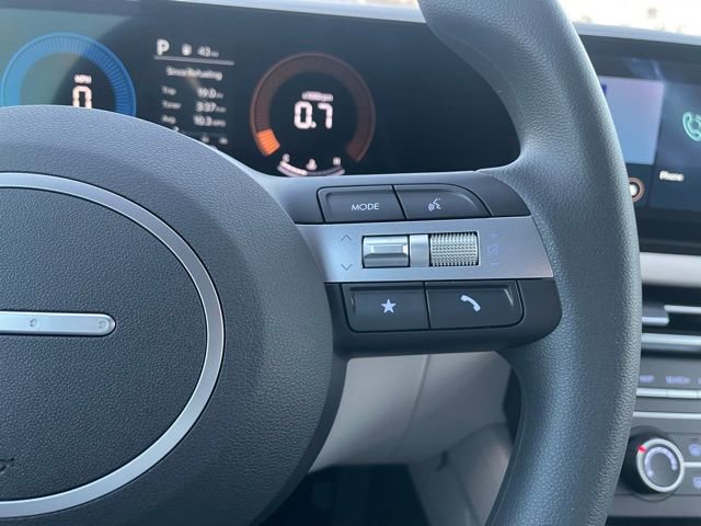 New 2026 Hyundai Tucson SE image 15