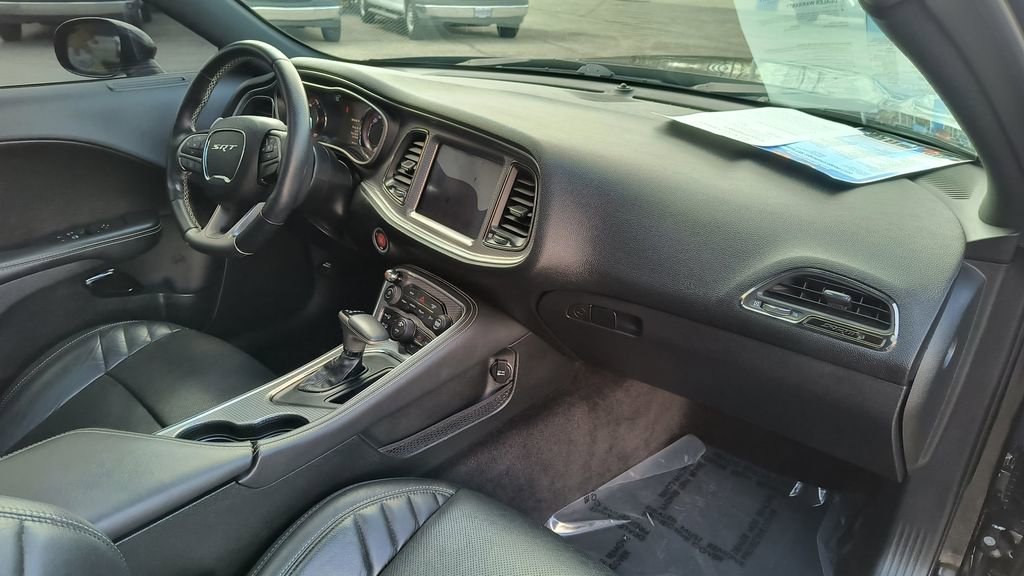 Used 2017 Dodge Challenger SRT Hellcat image 9