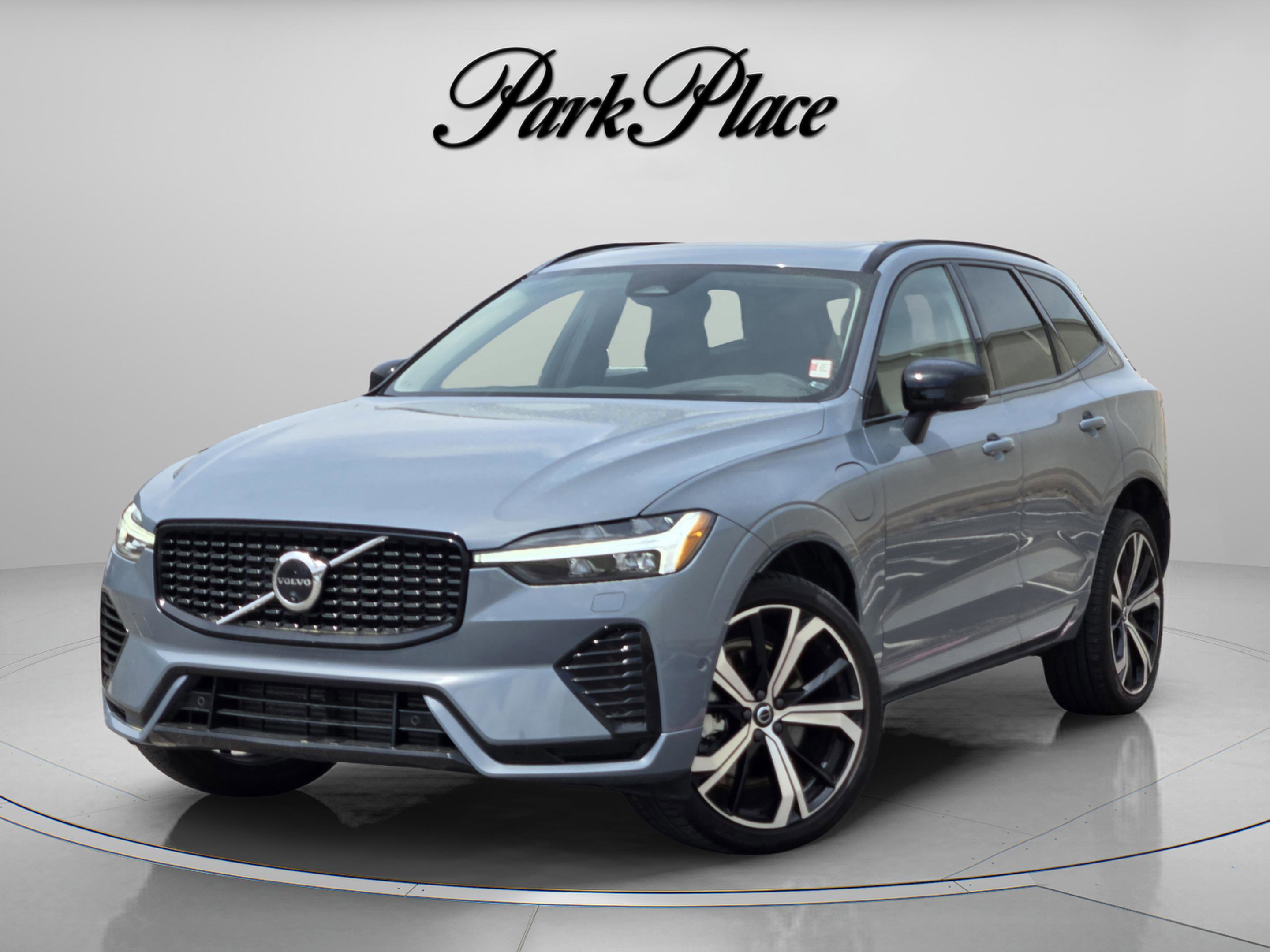 Used 2024 Volvo XC60 T8 Ultimate w/ Climate Package AWD/4WD image 1