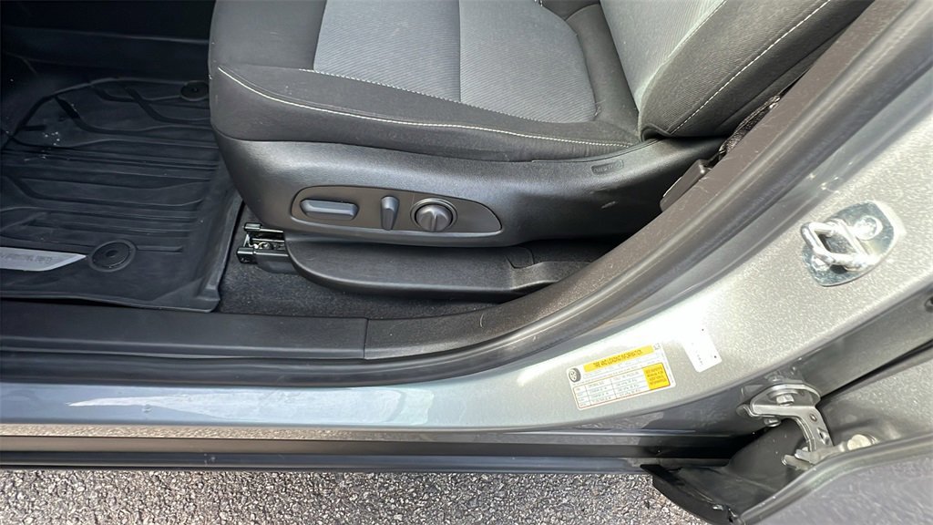 Certified 2023 Chevrolet Blazer LT w/ Convenience Package image 14