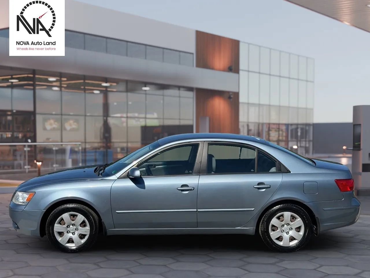 Used 2010 Hyundai Sonata GLS FWD image 5