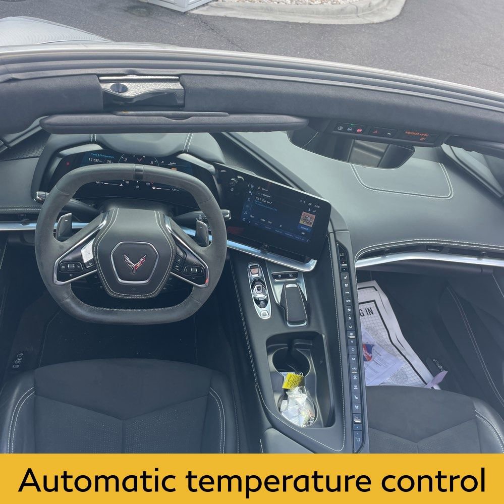 Used 2024 Chevrolet Corvette Stingray Premium Cpe w/ 3LT RWD image 10