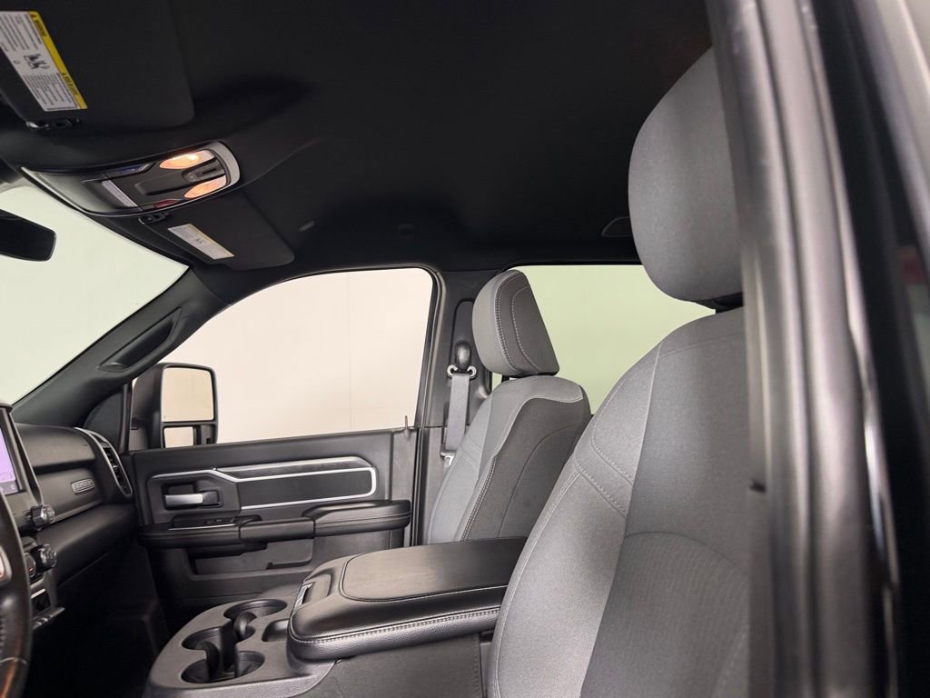 Used 2024 RAM 2500 Big Horn w/ Bed Utility Group image 25