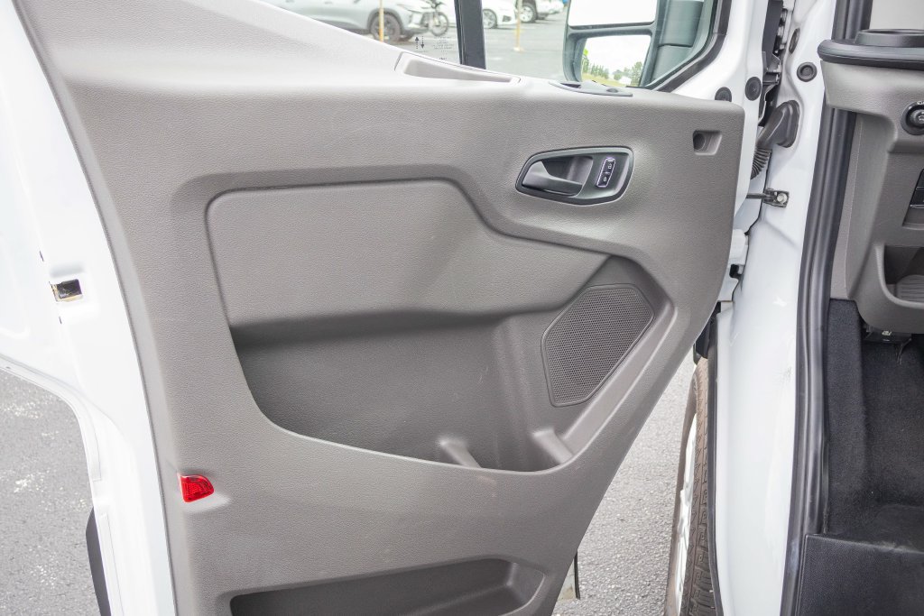 Used 2023 Ford Transit 350 XLT RWD image 10