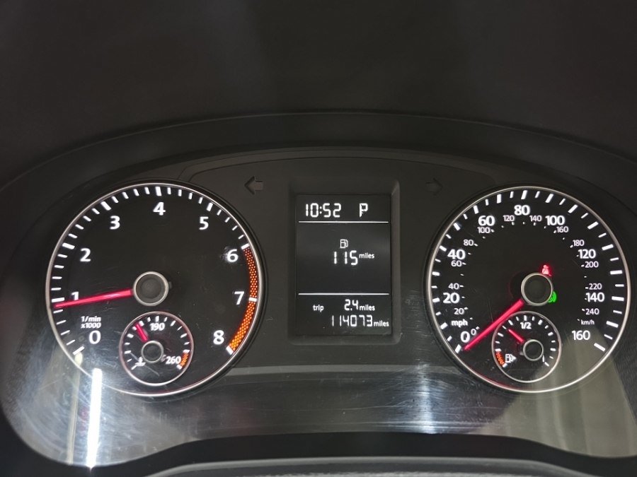 Used 2013 Volkswagen Passat 2.5 S FWD image 15