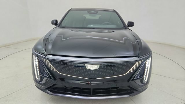 Used 2025 Cadillac Lyriq Sport AWD/4WD image 13
