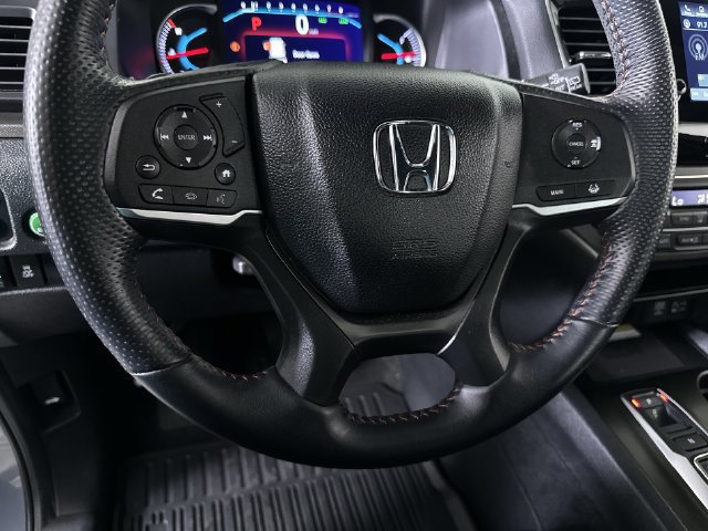 Used 2022 Honda Pilot TrailSport image 11