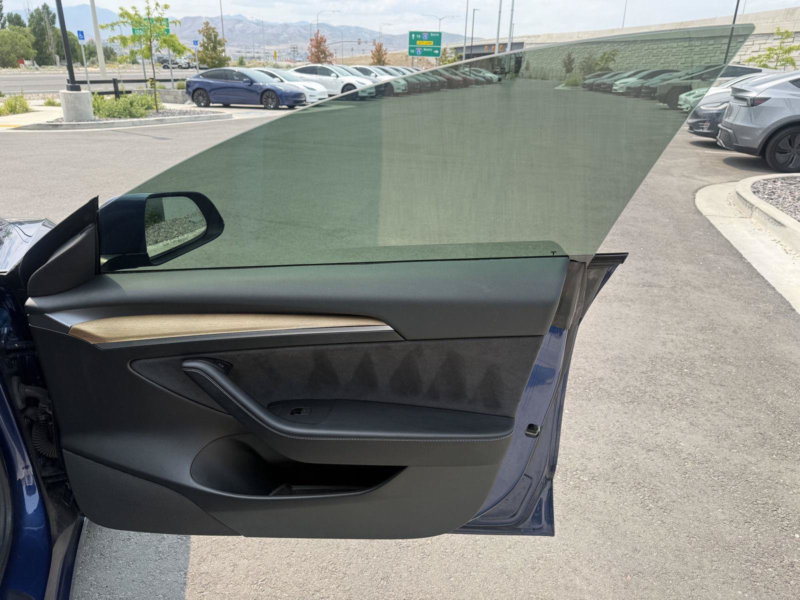 Used 2021 Tesla Model 3 Performance AWD/4WD image 36