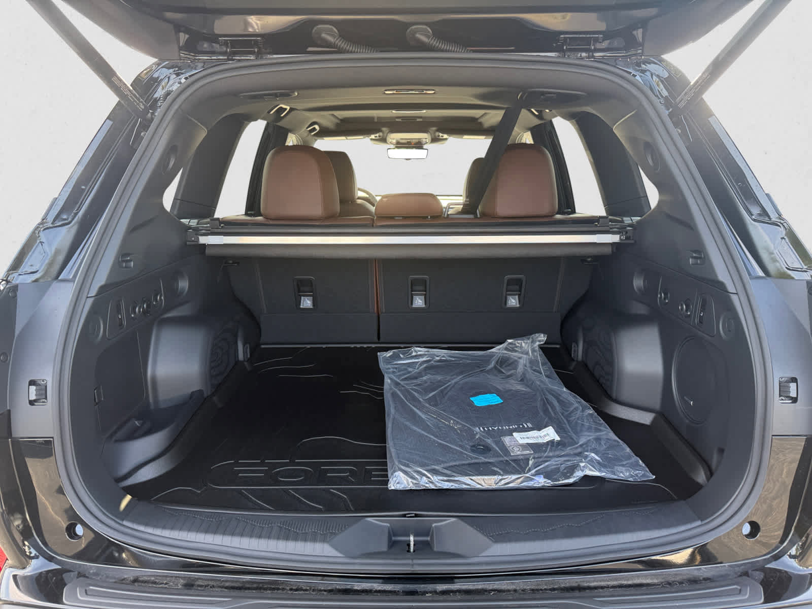 New 2025 Subaru Forester Touring image 5