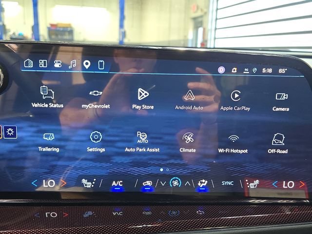 New 2026 Chevrolet Traverse Z71 w/ Enhanced Driving Package AWD/4WD image 26