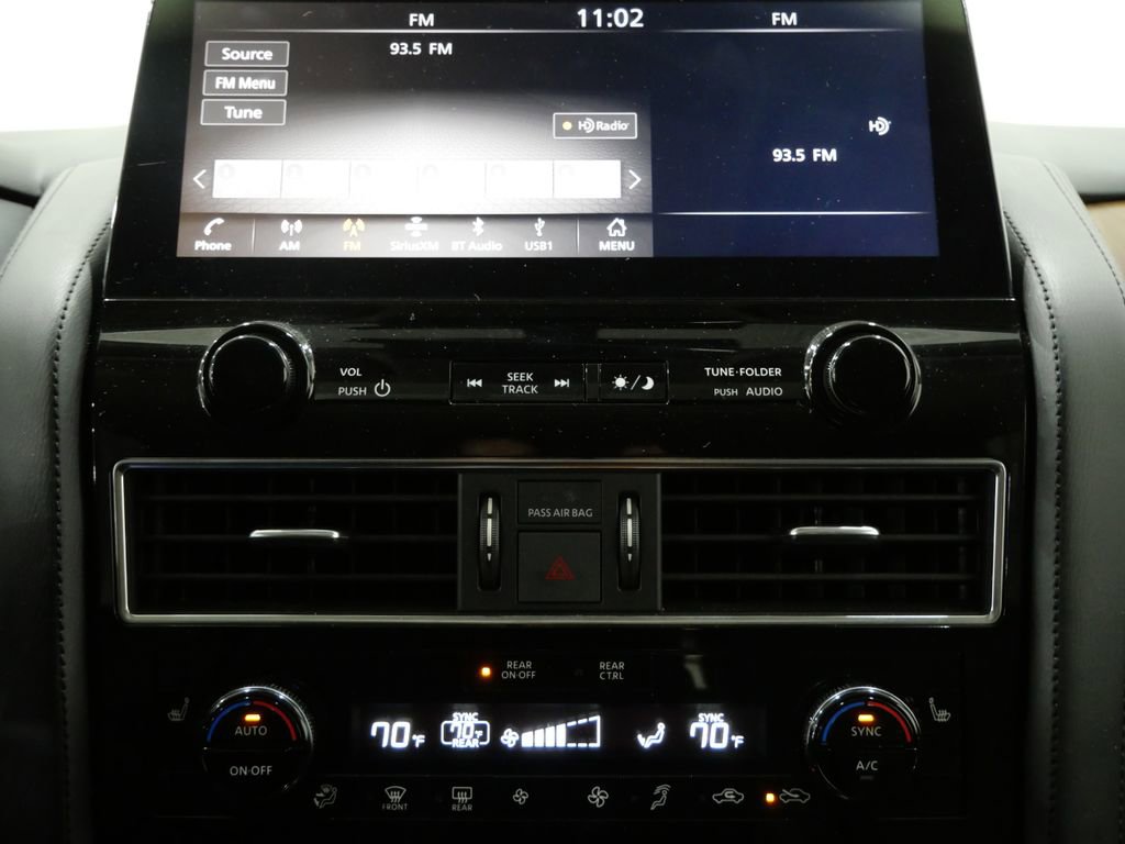 Used 2024 Nissan Armada SL w/ Captain's Chairs Package image 20