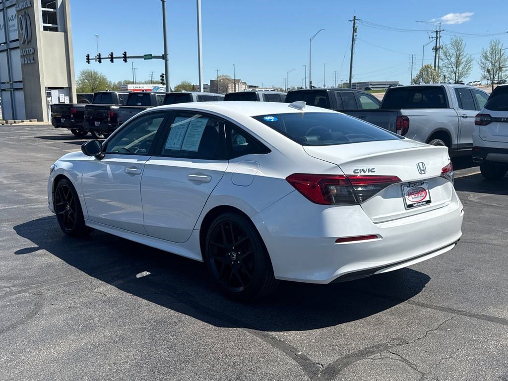 Used 2022 Honda Civic Sport image 9