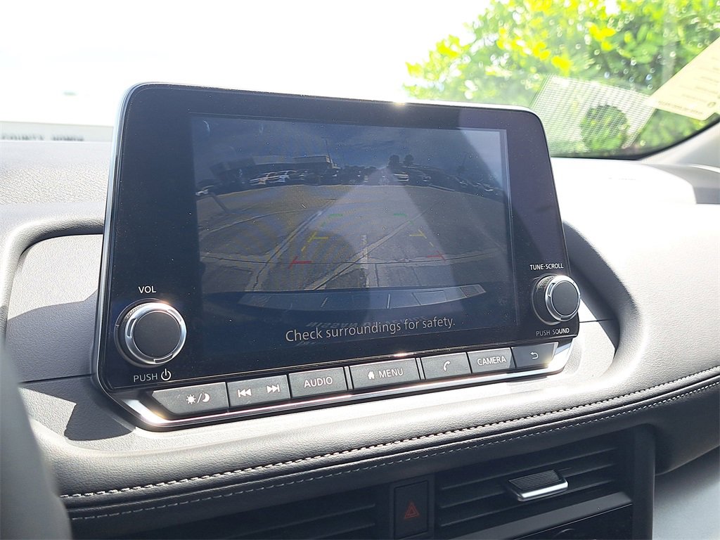 New 2026 Nissan Rogue SV image 10