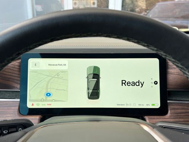 Used 2024 Rivian R1S Adventure image 28