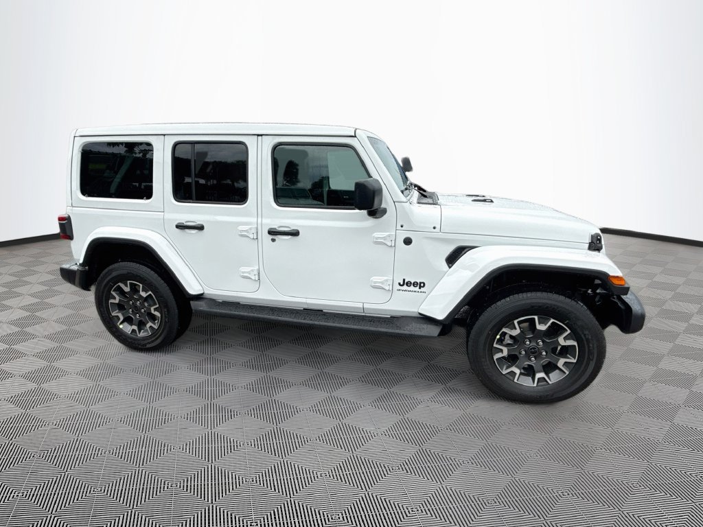 New 2027 Jeep Wrangler Unlimited Sahara AWD/4WD image 4