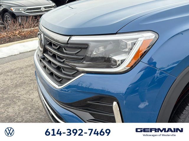 New 2026 Volkswagen Atlas Cross Sport SEL Premium R-Line image 14