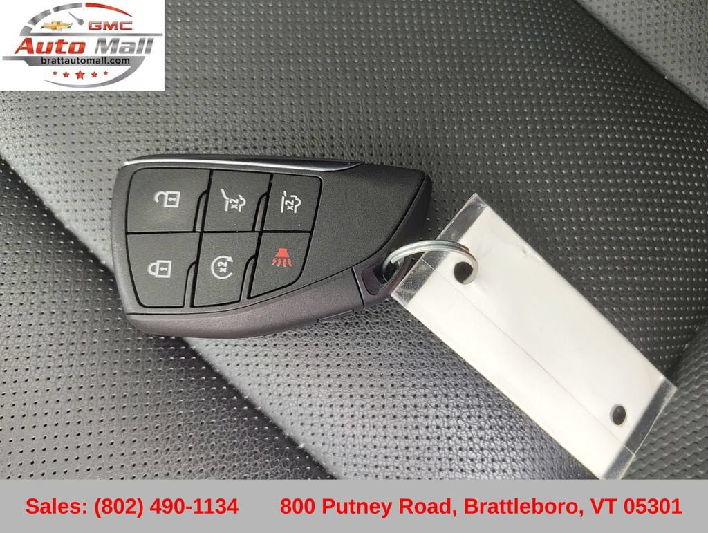 Certified 2024 Chevrolet Suburban RST w/ Luxury Package AWD/4WD image 29
