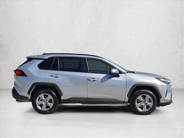 Used 2025 Toyota RAV4 XLE w/ Convenience Package AWD/4WD image 4