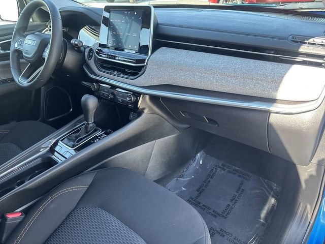 Used 2022 Jeep Compass Sport image 13