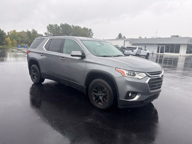 Used 2020 Chevrolet Traverse LT w/ Driver Confidence II Package AWD/4WD image 5