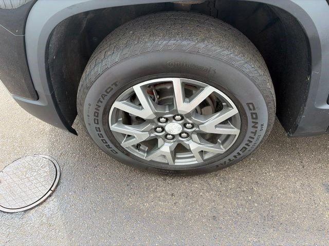 Used 2023 GMC Acadia SLE w/ Infotainment Package AWD/4WD image 50