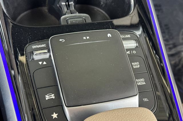 Used 2022 Mercedes-Benz GLB 250 image 31