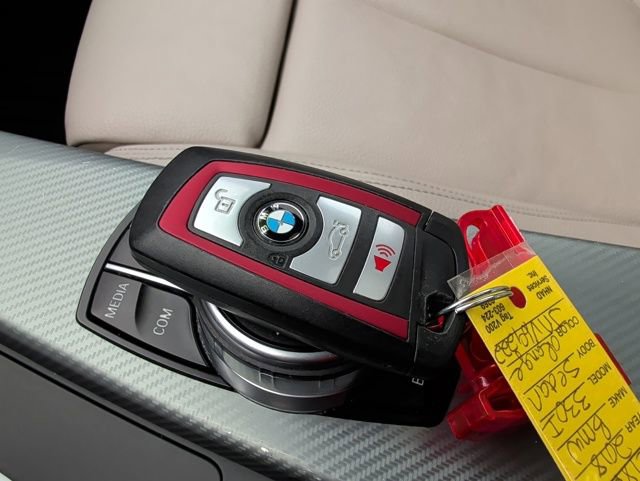 Used 2018 BMW 330i xDrive Sedan image 37