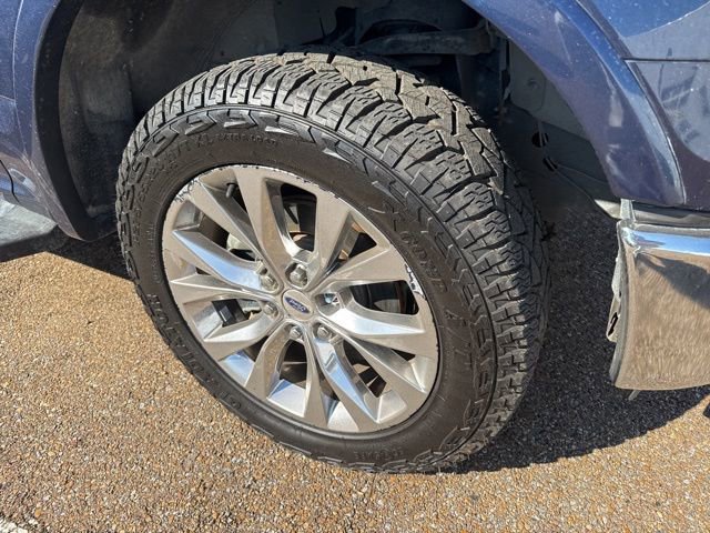 Used 2016 Ford F150 Lariat image 4