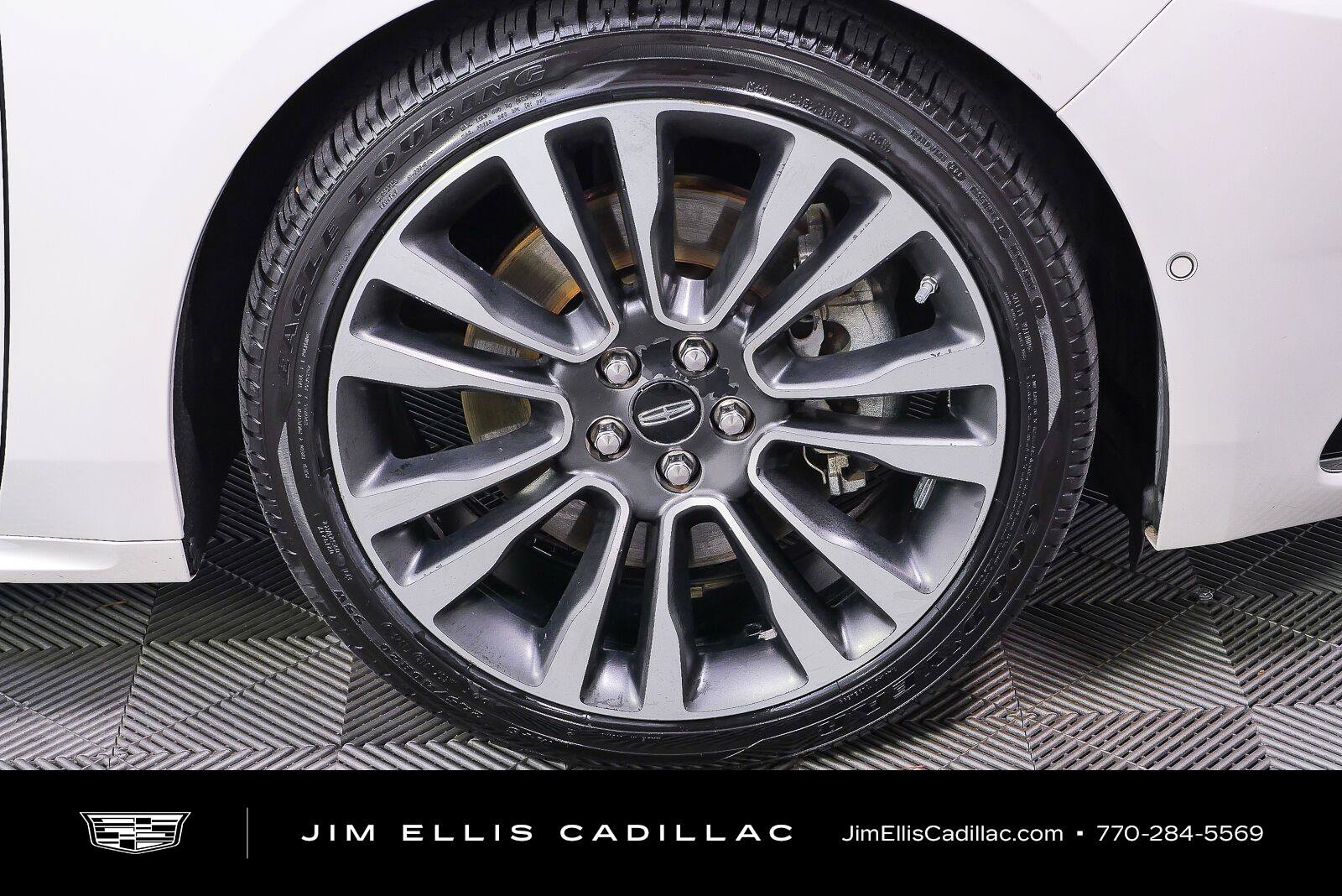 Used 2018 Lincoln Continental Reserve FWD image 36