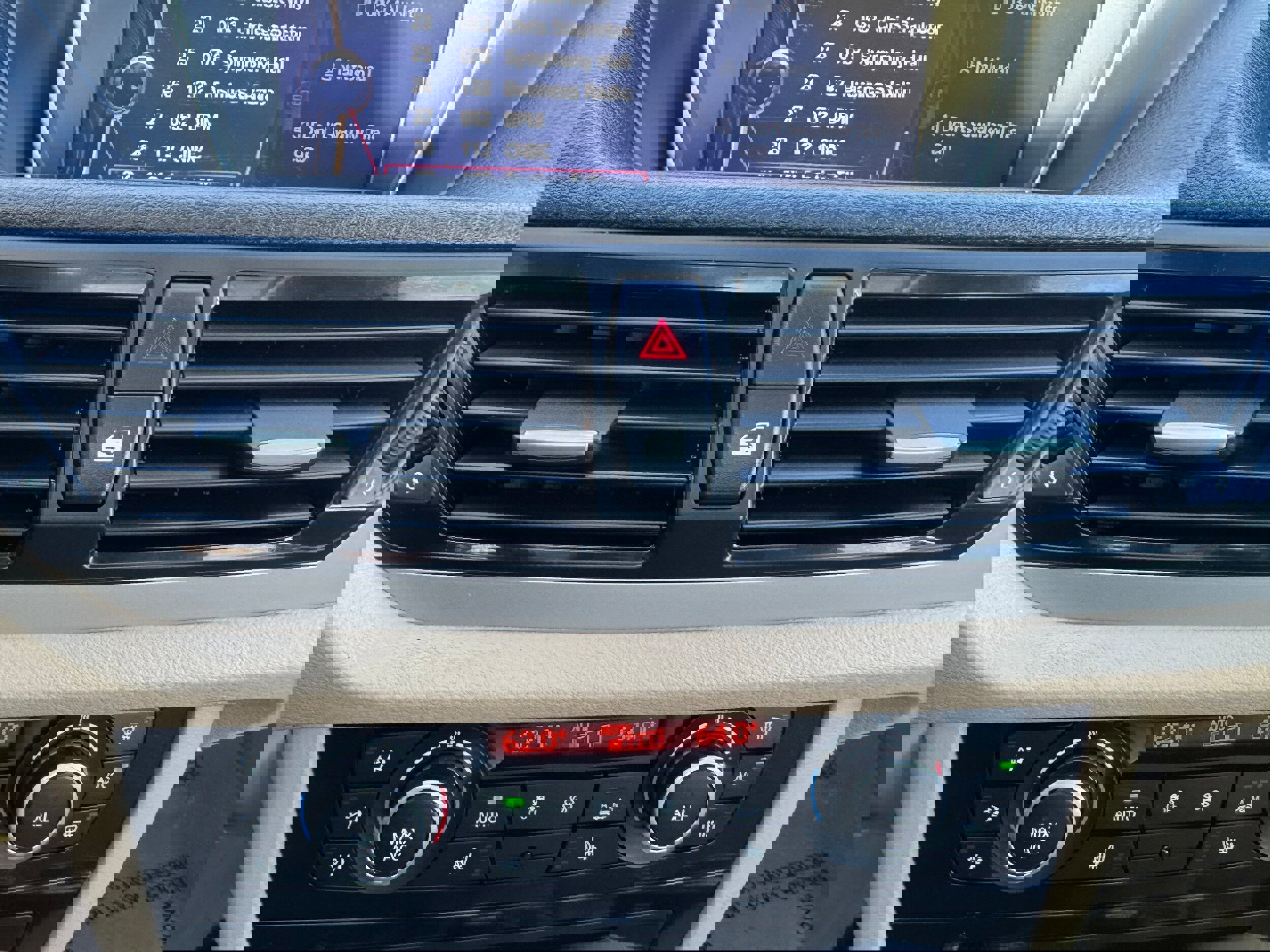 Used 2014 BMW X1 xDrive28i image 17