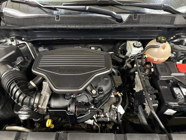 Used 2019 Chevrolet Blazer Premier w/ Sun and Wheels Package AWD/4WD image 26
