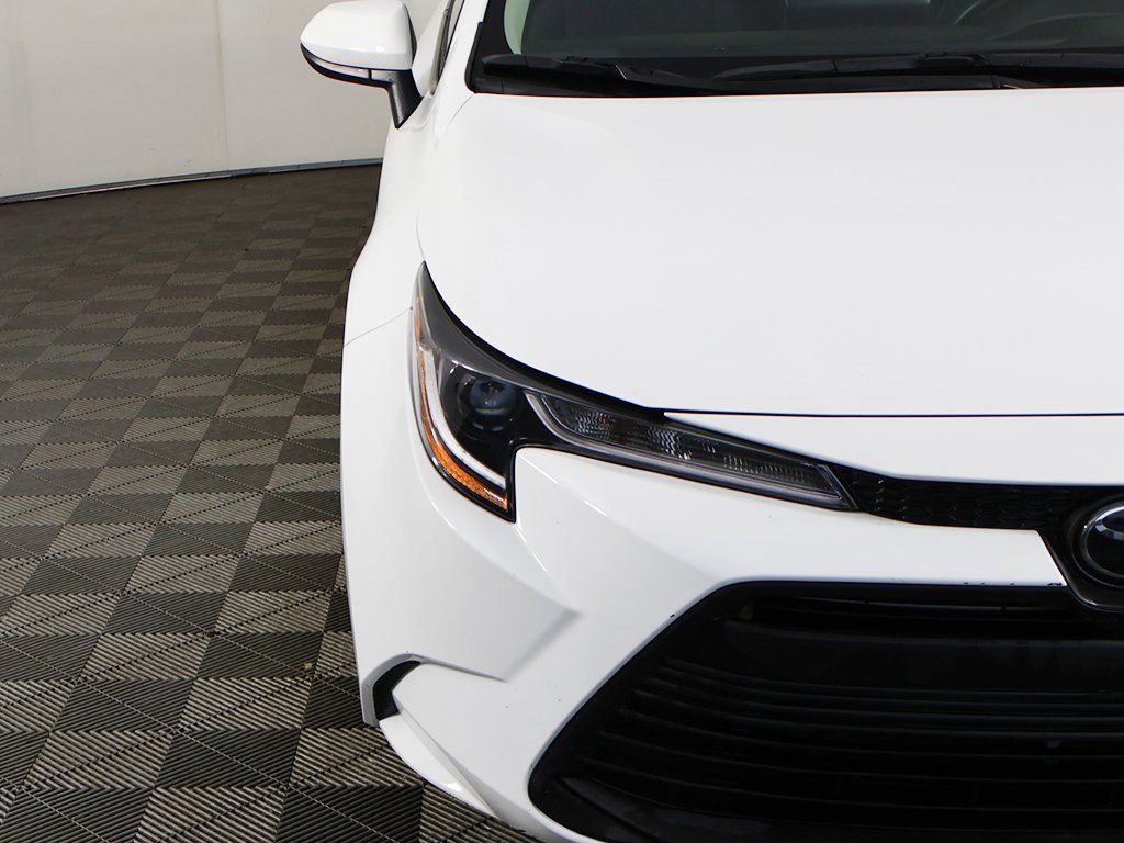 Used 2023 Toyota Corolla LE image 10