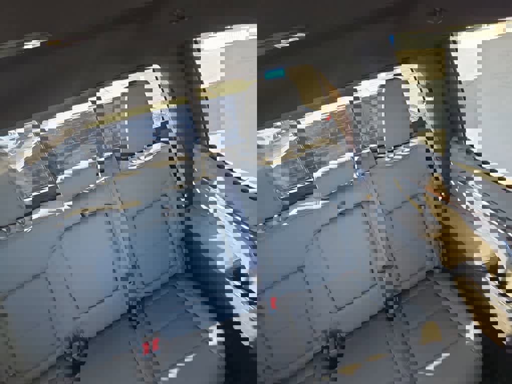 Used 2025 GMC Sierra 1500 SLT w/ SLT Premium Package image 23