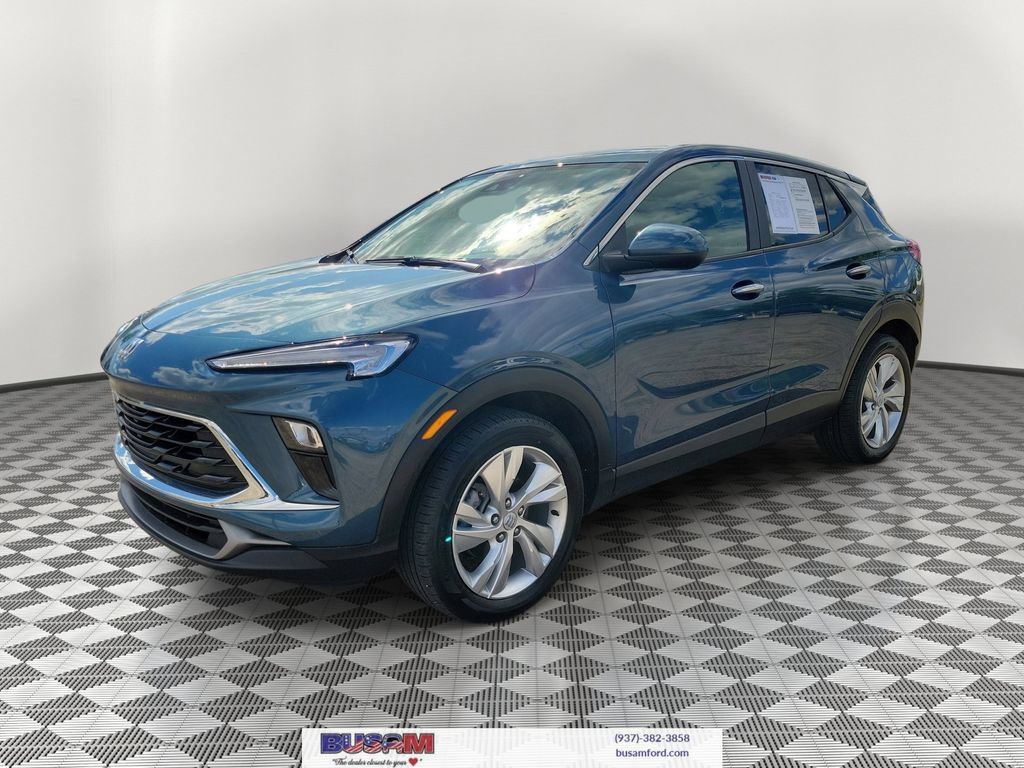 Used 2024 Buick Encore GX Preferred FWD image 2