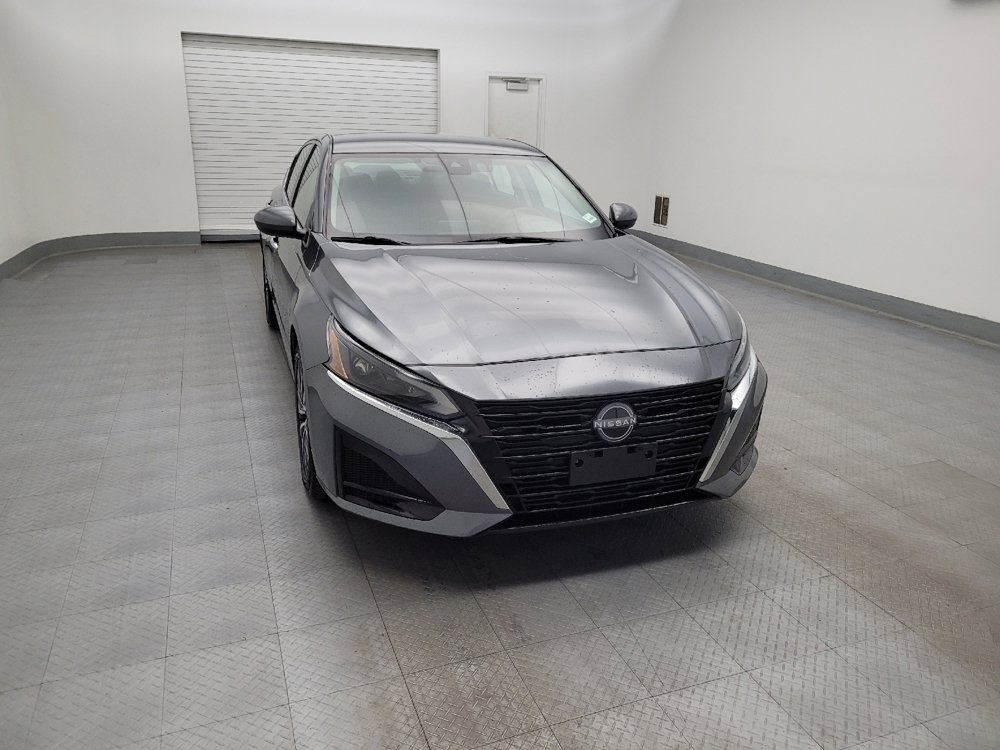 Used 2023 Nissan Altima 2.5 SV image 14
