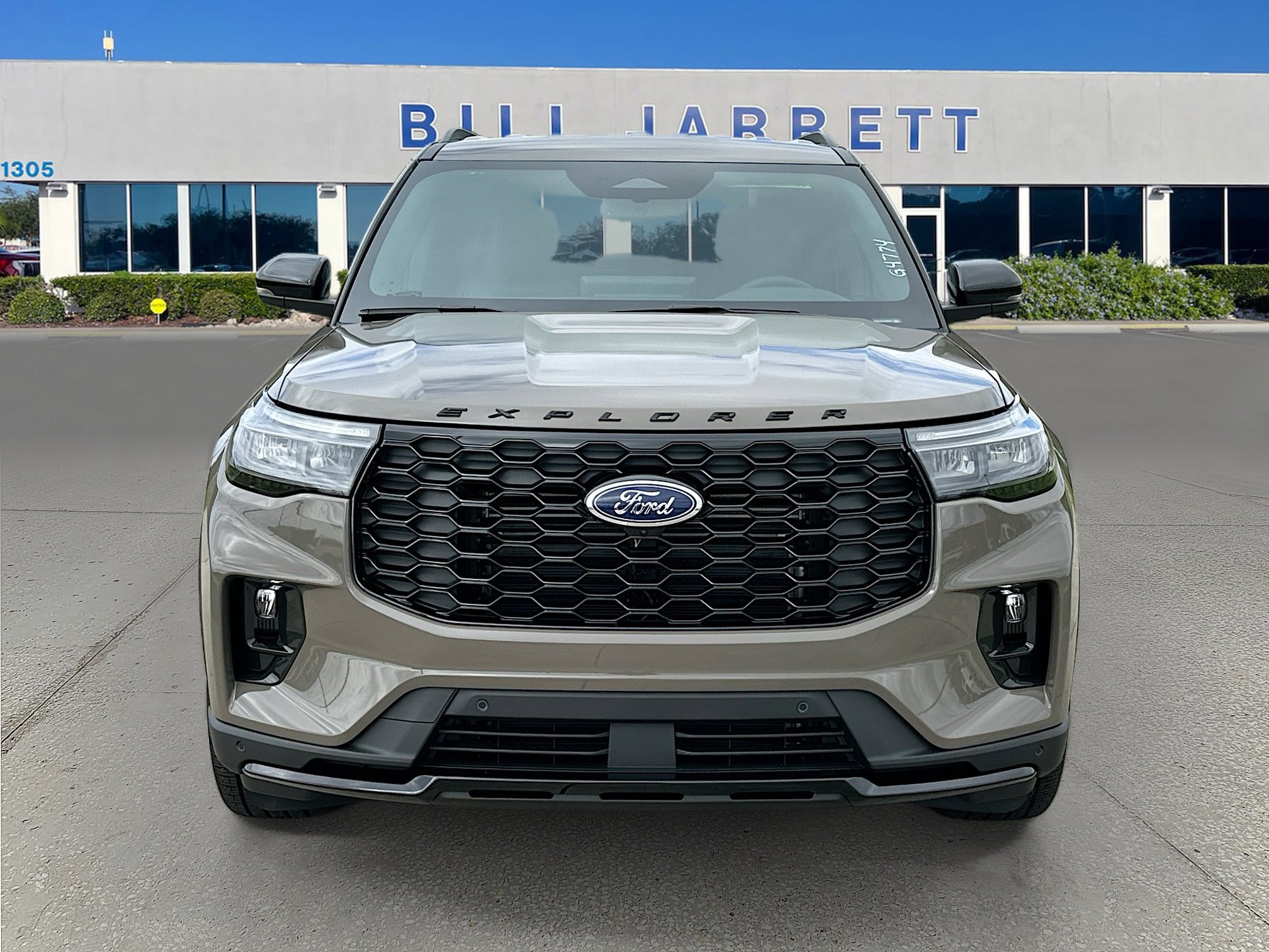 New 2026 Ford Explorer ST-Line w/ ST-Line Street Pack image 2