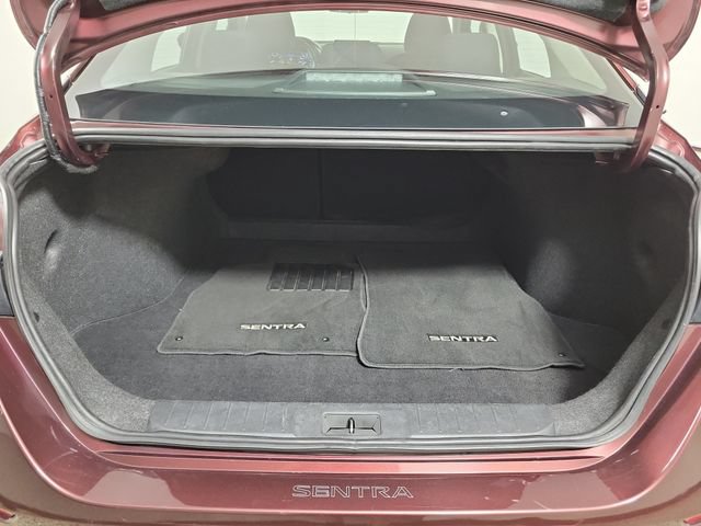 Used 2024 Nissan Sentra SV FWD image 10