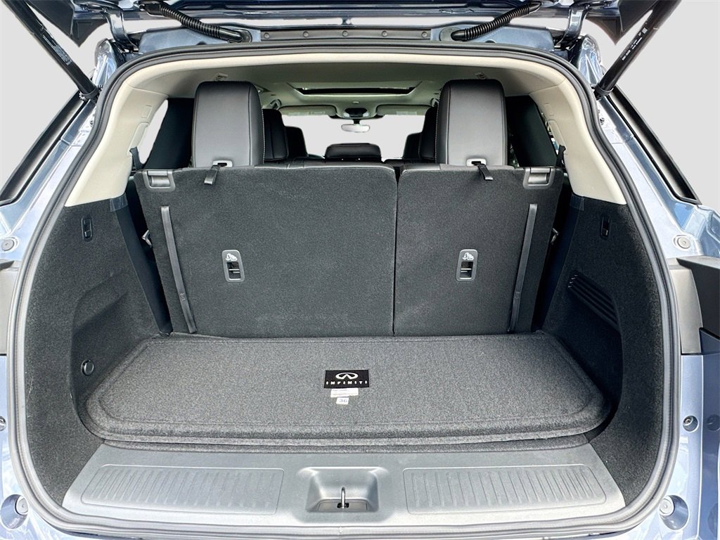 New 2026 INFINITI QX60 Luxe w/ Cargo Package image 28
