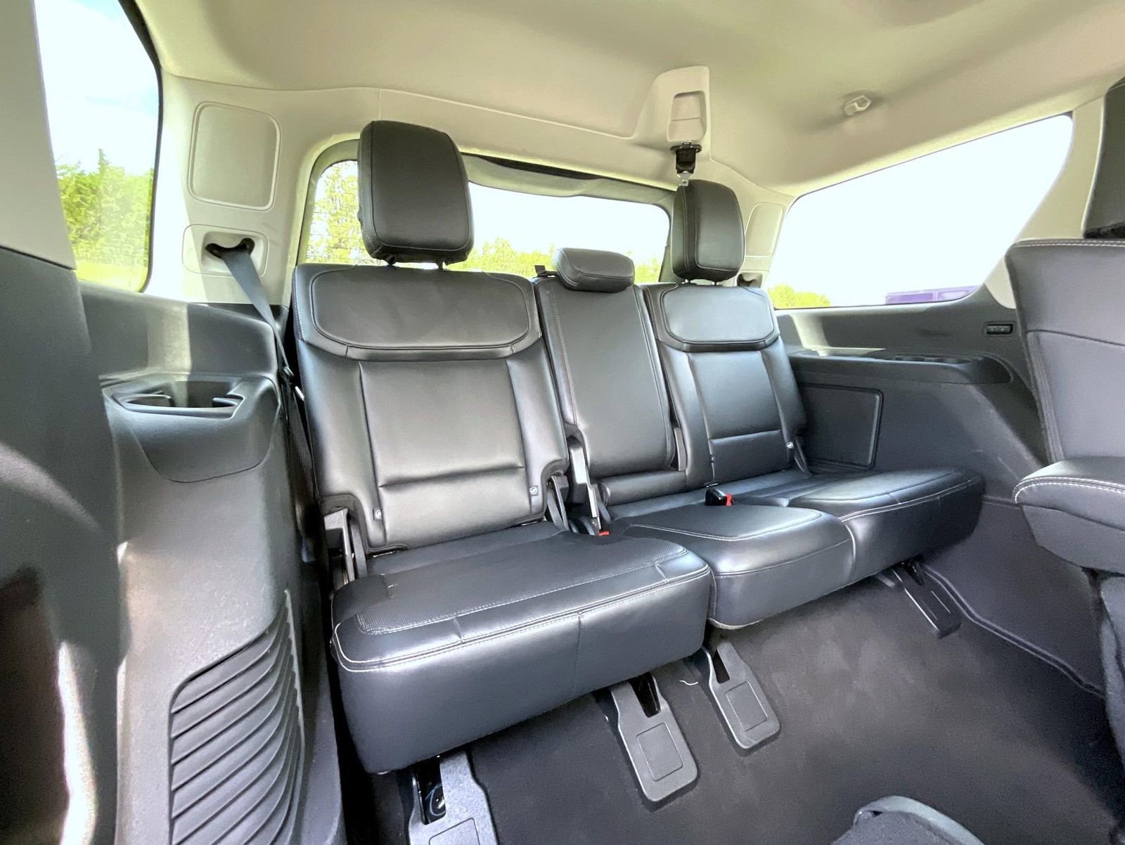 Used 2025 Ford Expedition Platinum AWD/4WD image 20