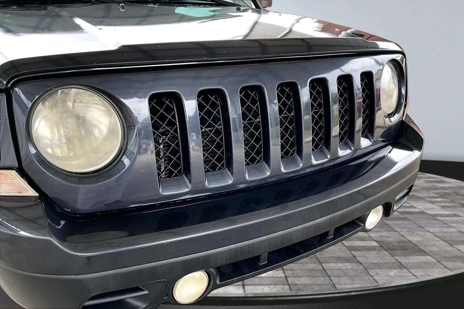 Used 2014 Jeep Patriot Sport w/ Southwest Package FWD image 28