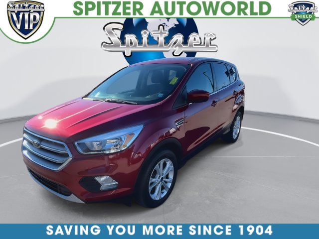 Used 2017 Ford Escape SE w/ SE Cold Weather Package AWD/4WD image 7