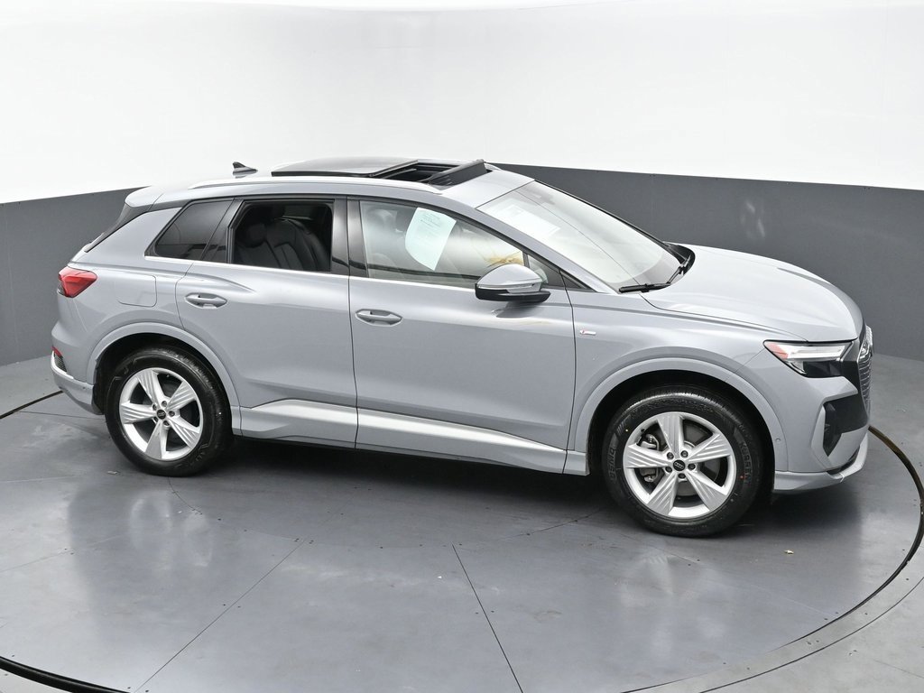 Used 2023 Audi Q4 e-tron Premium Plus w/ Premium Plus image 46