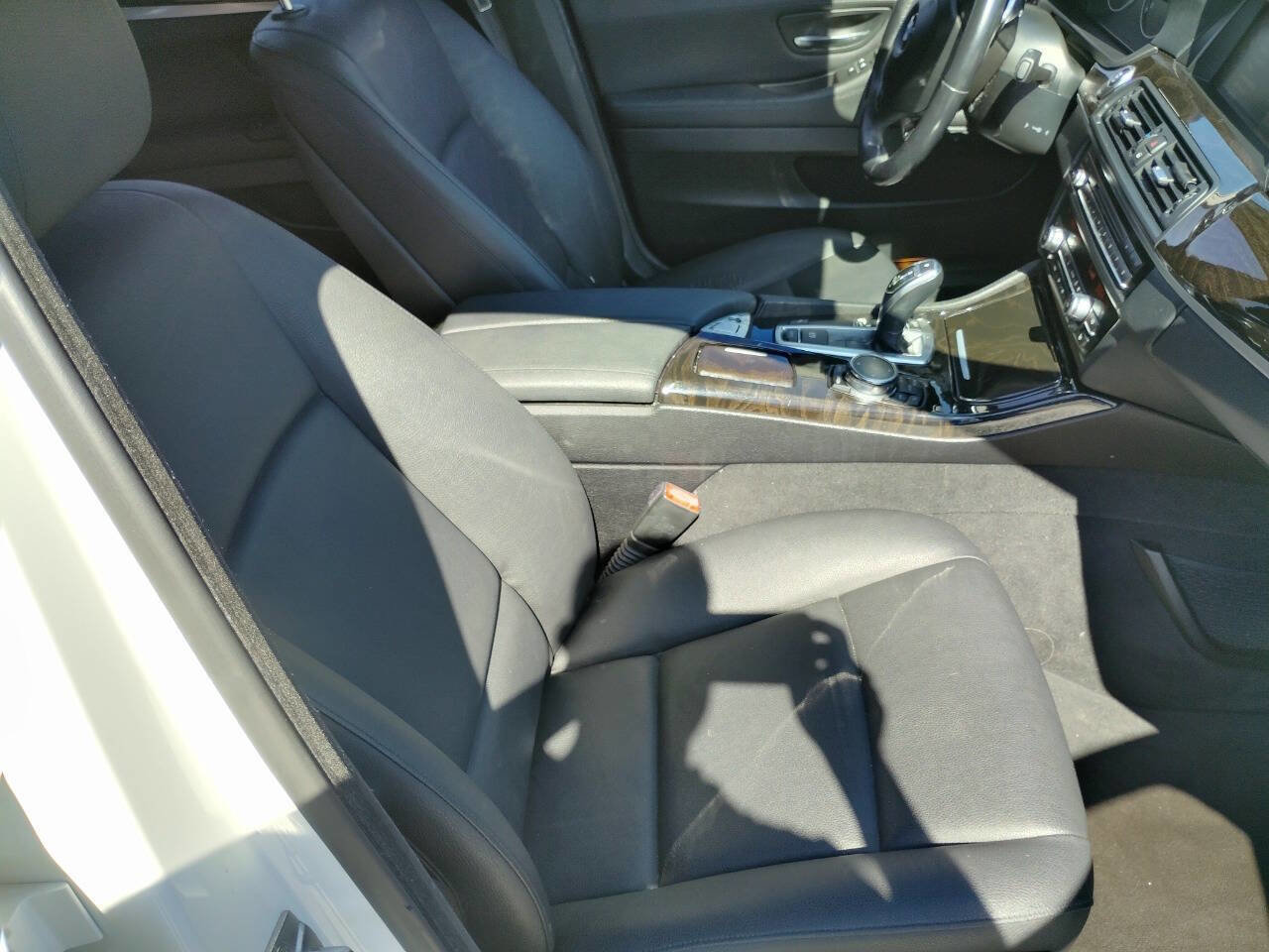 Used 2016 BMW 528i 528i 4dr Sedan image 3