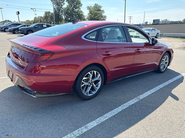 Used 2023 Hyundai Sonata SEL FWD image 5