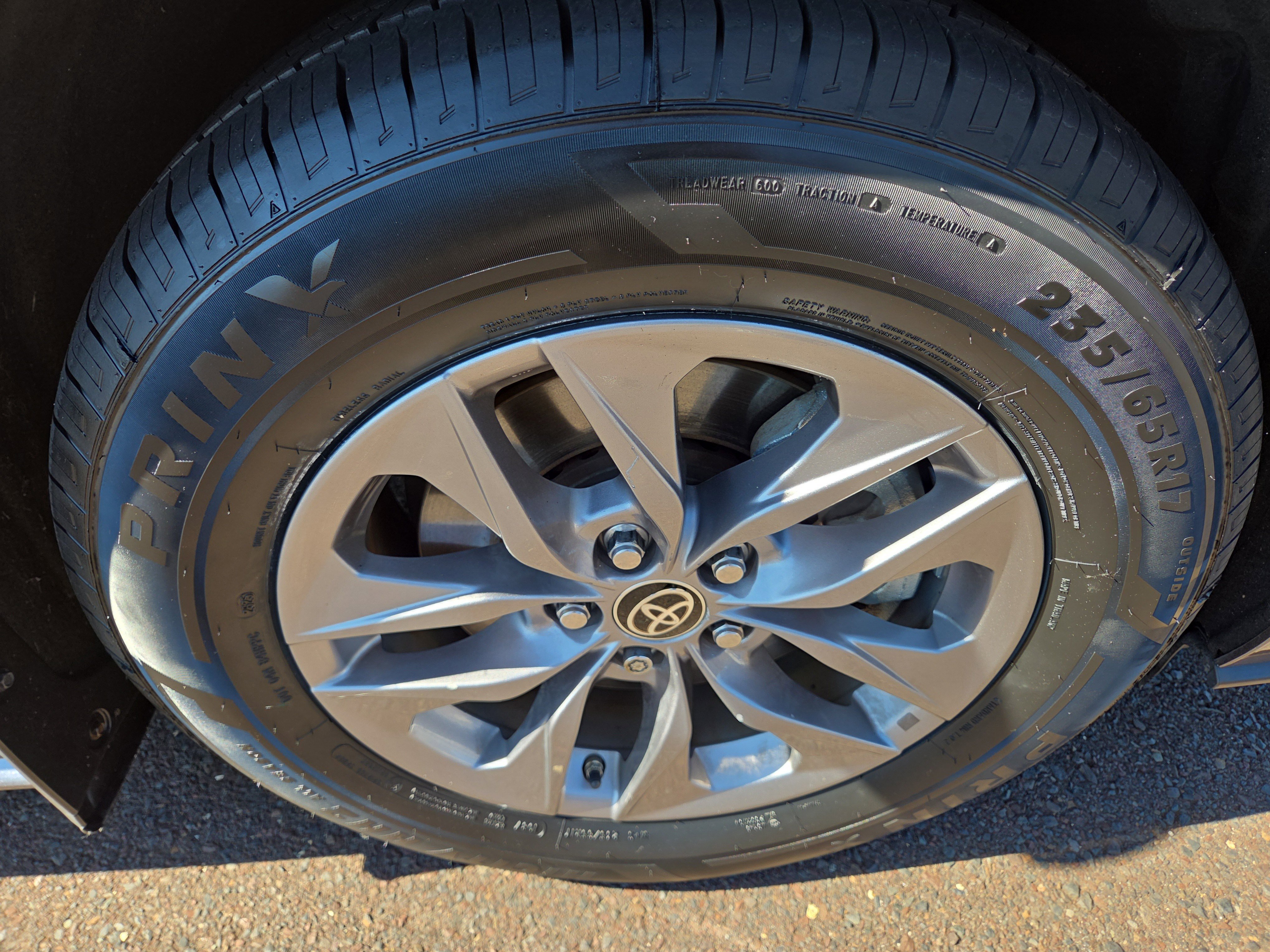 Certified 2021 Toyota Sienna LE image 9