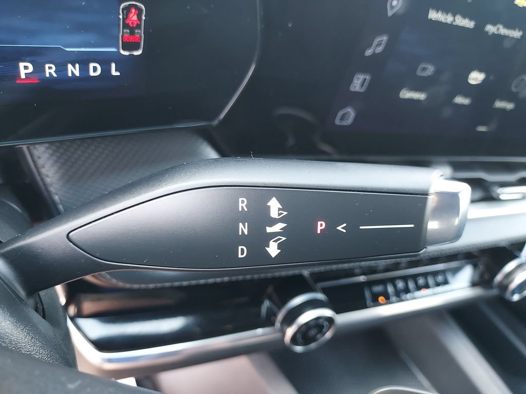 Used 2025 Chevrolet Equinox LT FWD image 25